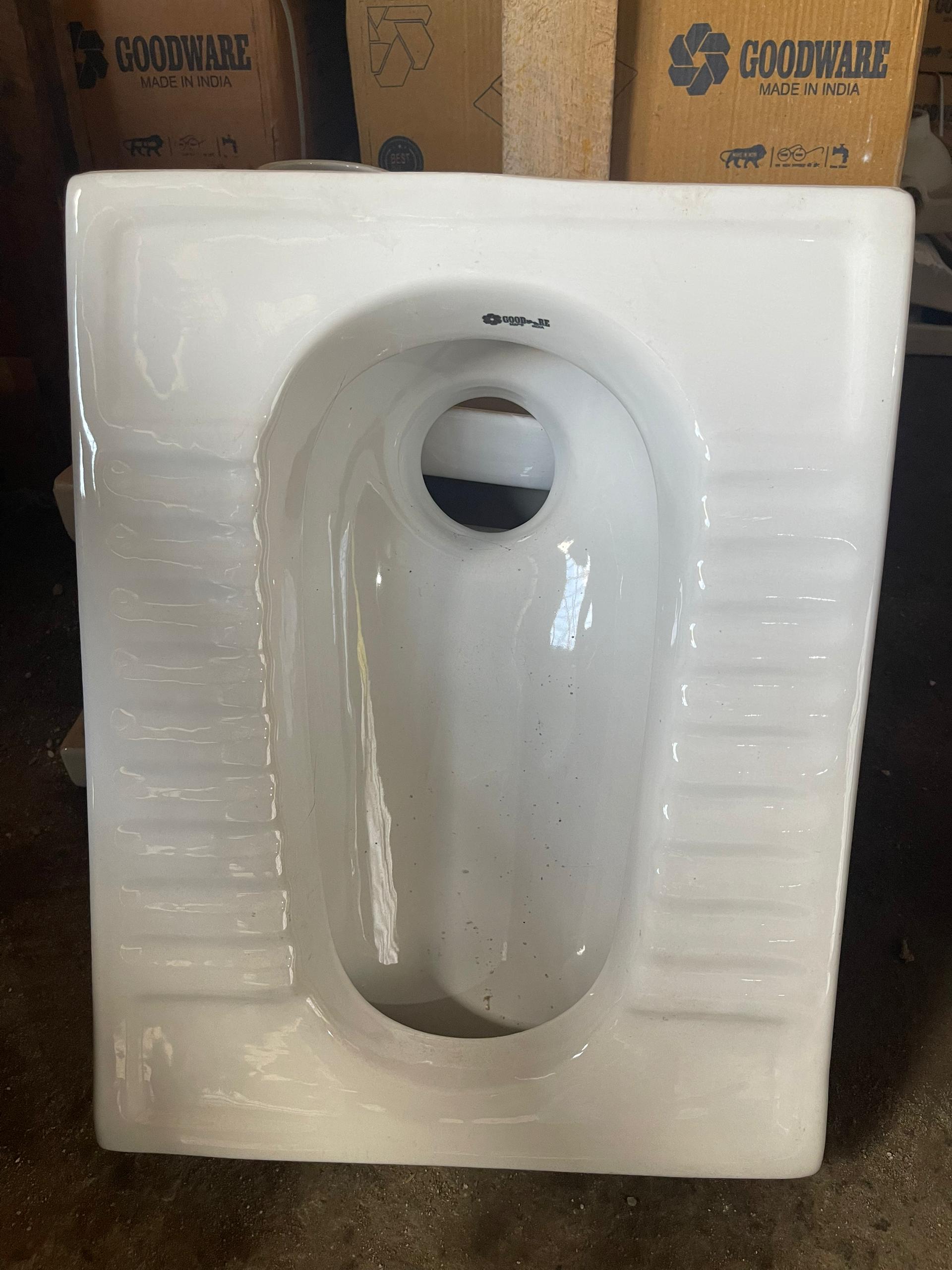WHITE SINK